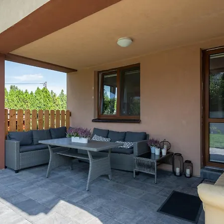 Сasa de vacaciones Sleeply Zlotniki- Dom Dla 18 Osob *