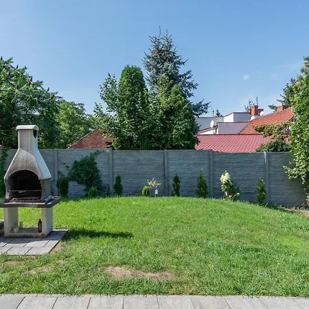 Prázdninový dům Sleeply Zlotniki- Dom Dla 18 Osob *