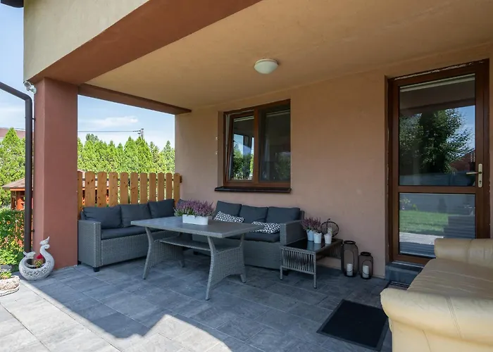 Prázdninový dům Sleeply Zlotniki- Dom Dla 18 Osob *