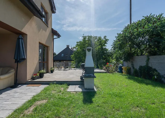 Sleeply Zlotniki- Dom Dla 18 Osob Ferienhaus Breslau